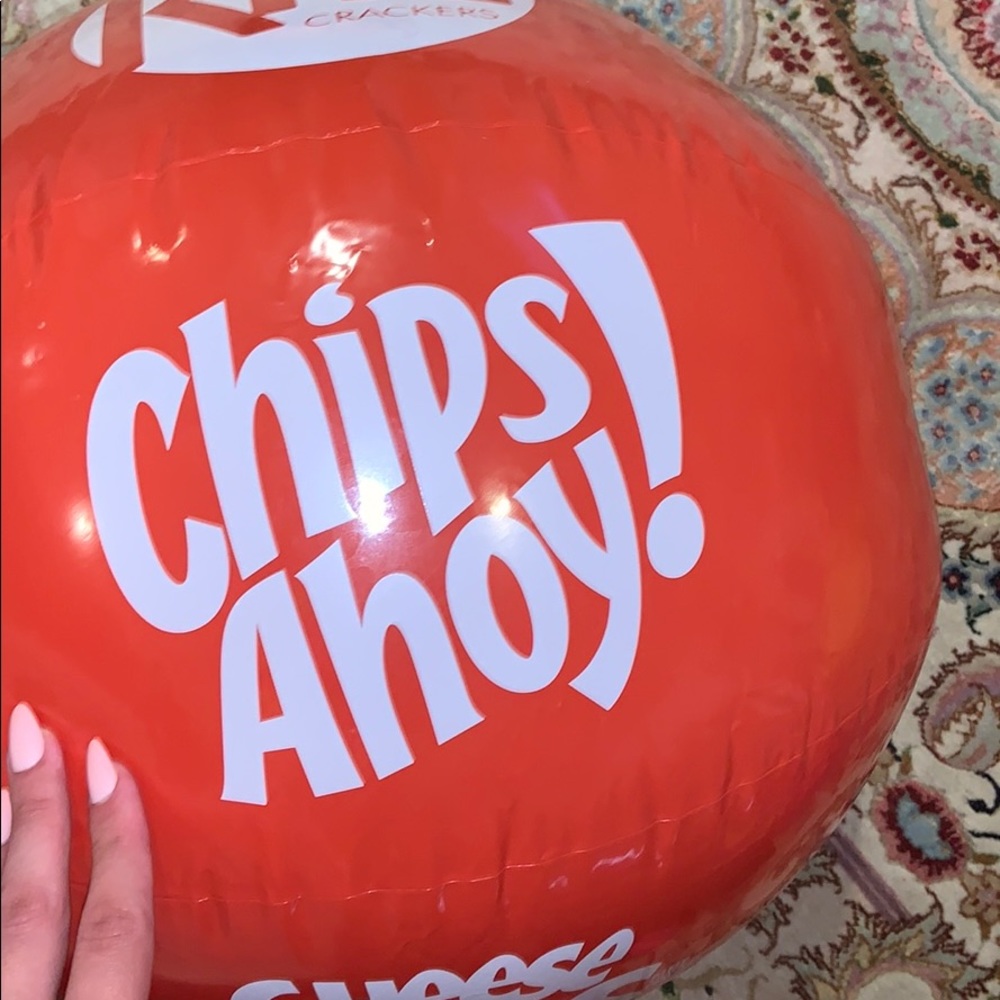 One Direction 2013 Tour beach ball - Picture 5 of 6